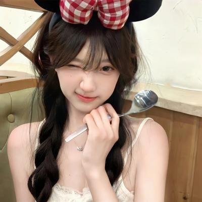 精灵宝可梦：冥王龙与冰空的花束雪米国语